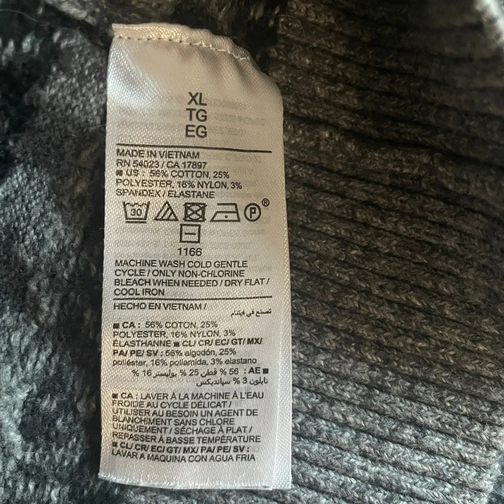 Old Navy Mens Grey Fair Isle Crew Sweater XL Nordic Winter Knit Preppy Classic